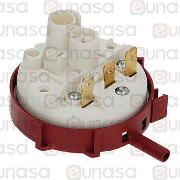 Horizontal Outlet Level Pressure Switch 35/8